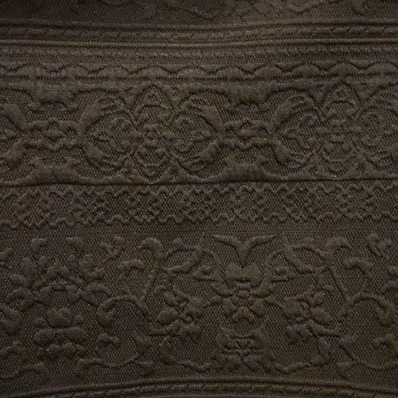 Junior/womens skirt - Picture 2 of 4